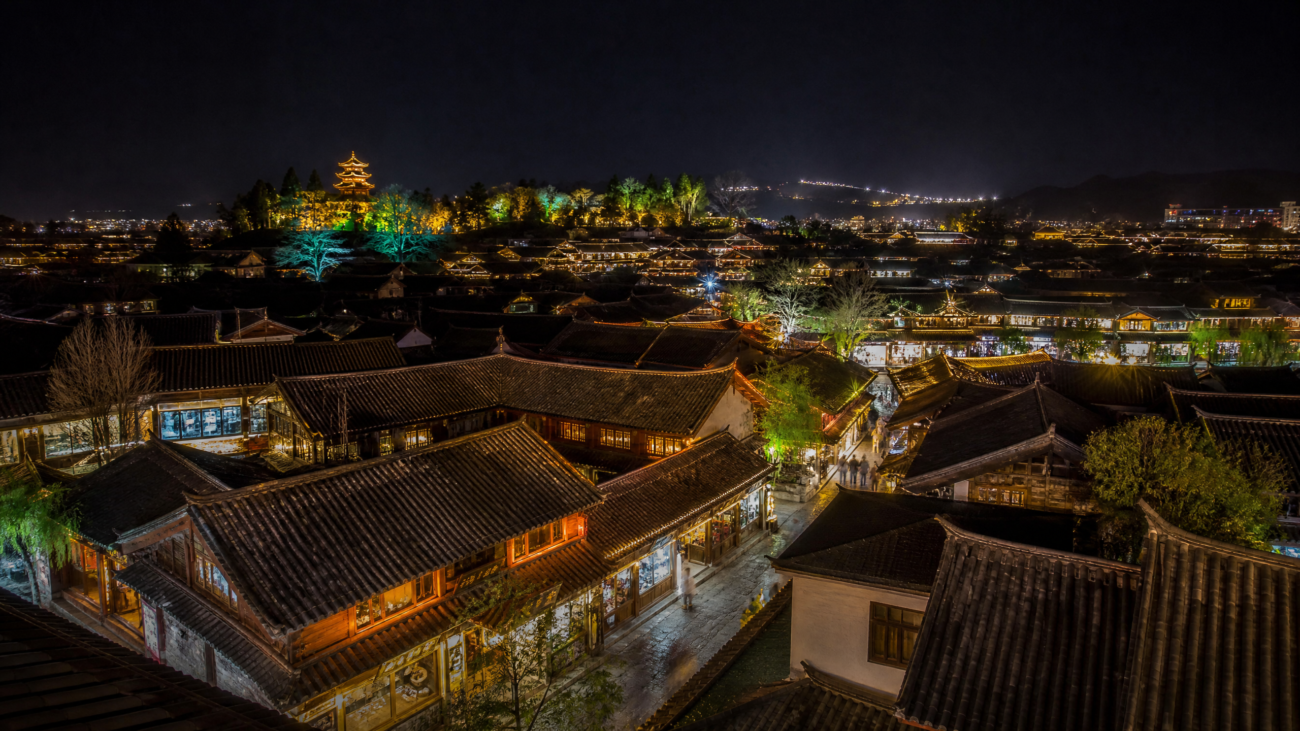 lijiang ancient town night view